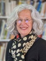 Isabelle Basile-Doelsch